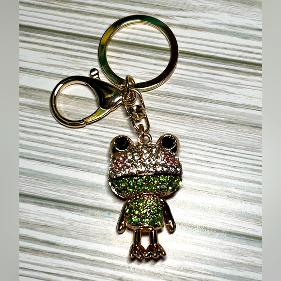 NEW! Rhinestone Blushing Frog Keychain/Bag Charm - Picture 1 of 5